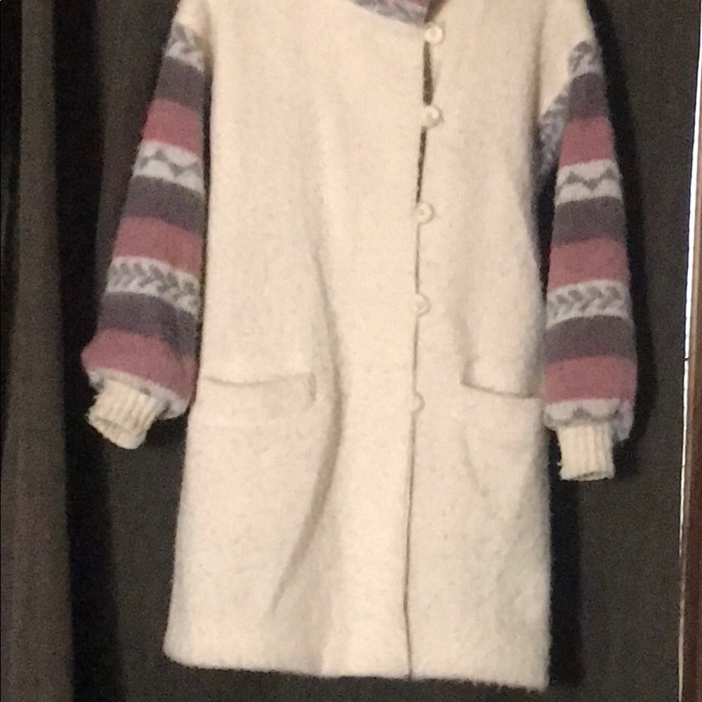 Hilda Ltd Icelandic wool coat